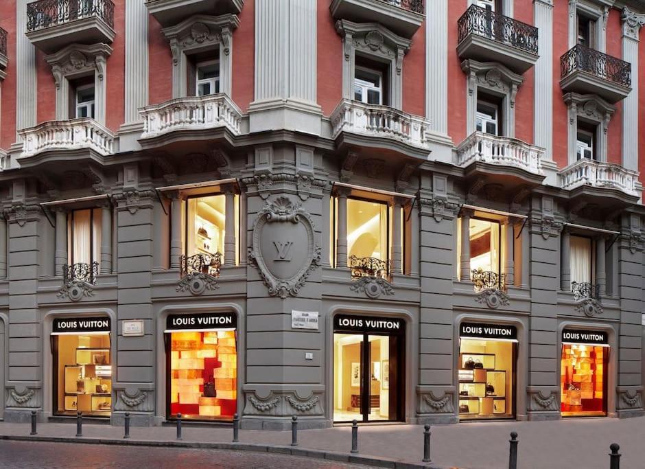 Casa Via Toledo. Centralissima E Vicina Al Porto Nápoles Exterior foto